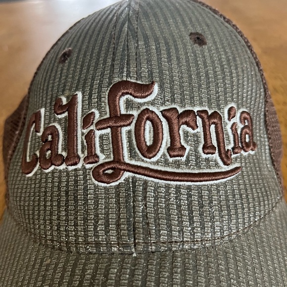 California hat - Picture 2 of 8